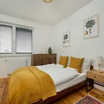 Miedziana Stylish & Cosy Apartment With Balcony Wroclaw By Noclegi Renters