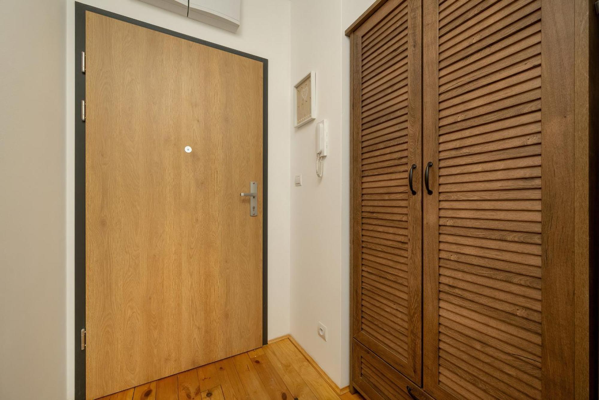 Apartament Miedziana Stylish & Cosy With Balcony By Renters Wrocław