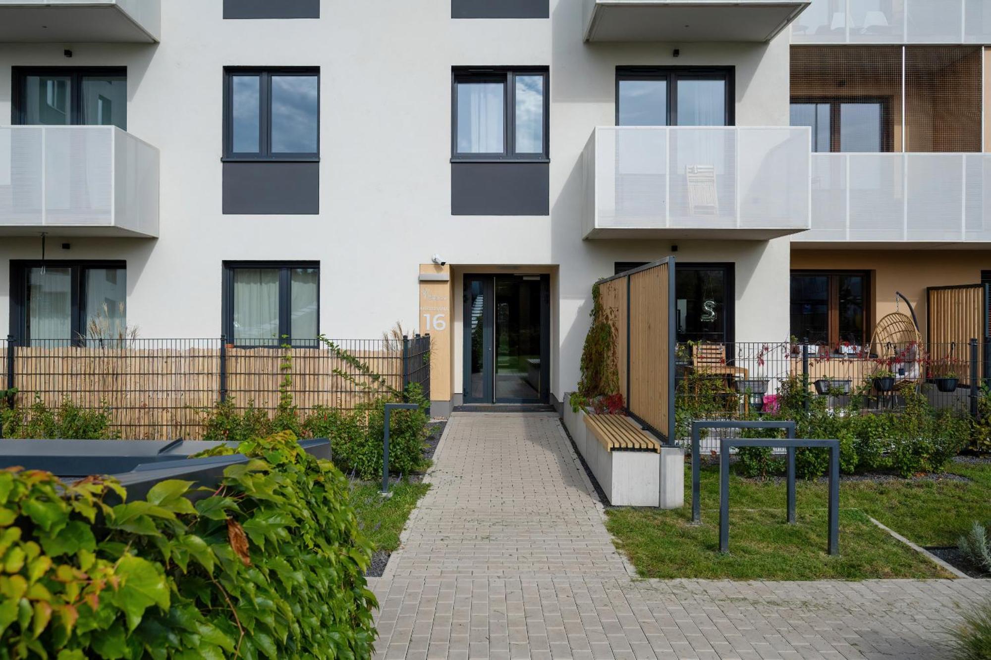 Apartament Miedziana Stylish & Cosy With Balcony By Renters